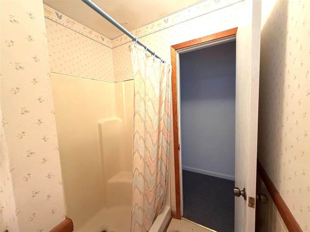 525 E Hazelwood Street Princeton, TX 75407