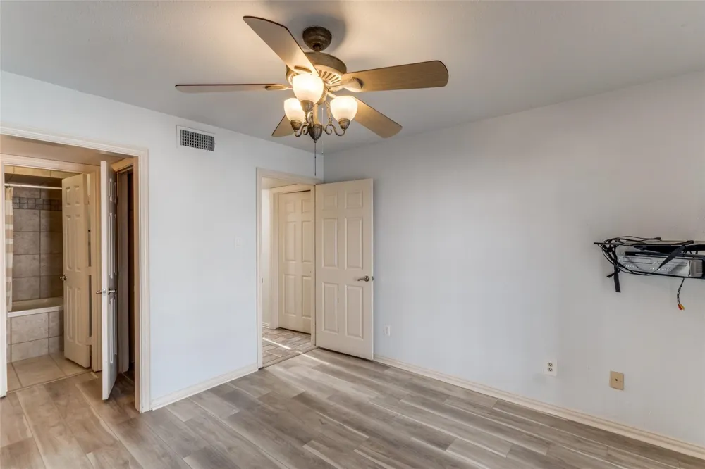 9999 Boat Club Road #409 Fort Worth, TX 76179