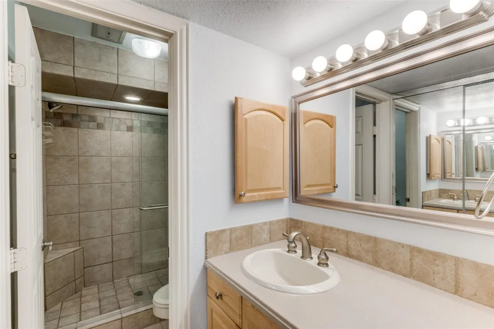 9999 Boat Club Road #409 Fort Worth, TX 76179