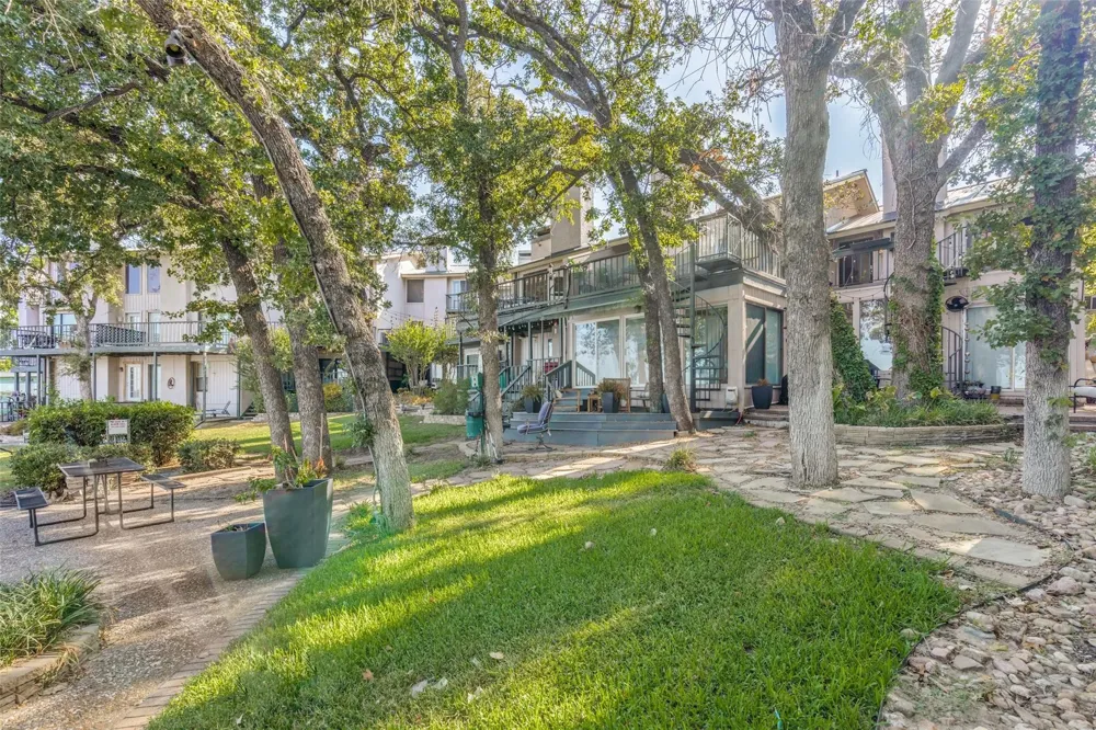 9999 Boat Club Road #409 Fort Worth, TX 76179