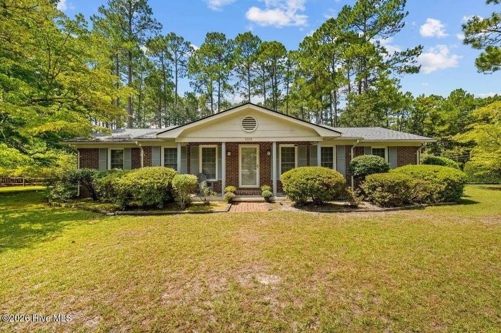 1003 Robinwood Road Aberdeen, NC 28315