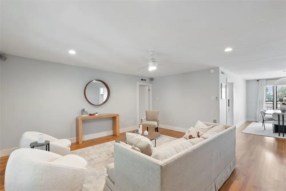 10727 Villager Road #C Dallas, TX 75230