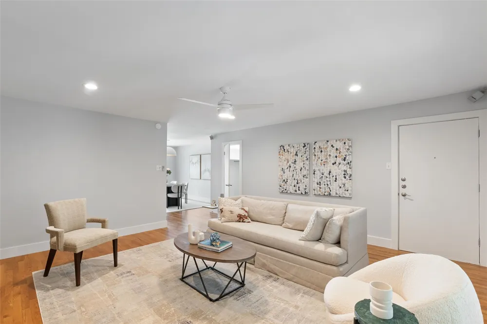 10727 Villager Road #C Dallas, TX 75230