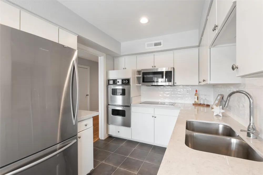 10727 Villager Road #C Dallas, TX 75230