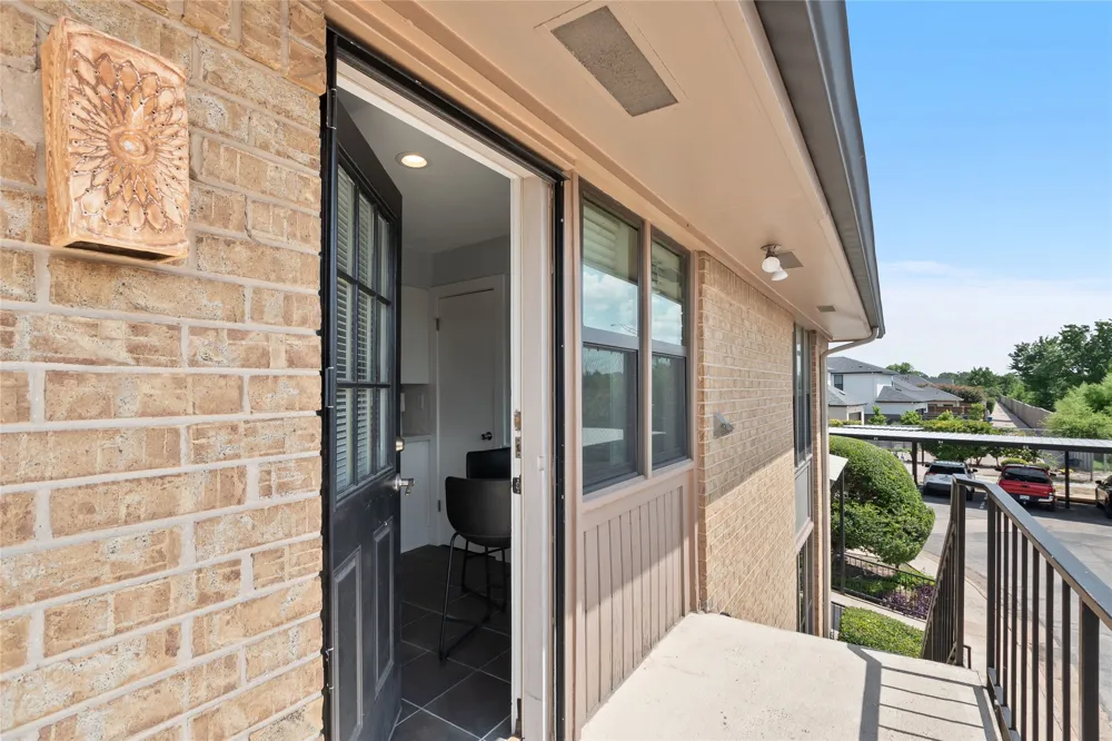 10727 Villager Road #C Dallas, TX 75230