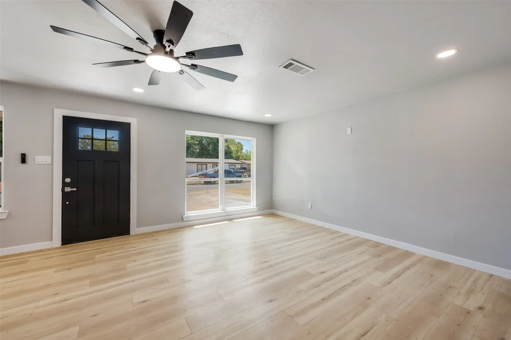 5517 Cottey Street Fort Worth, TX 76119