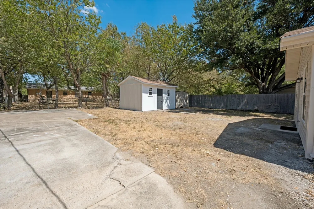 5517 Cottey Street Fort Worth, TX 76119