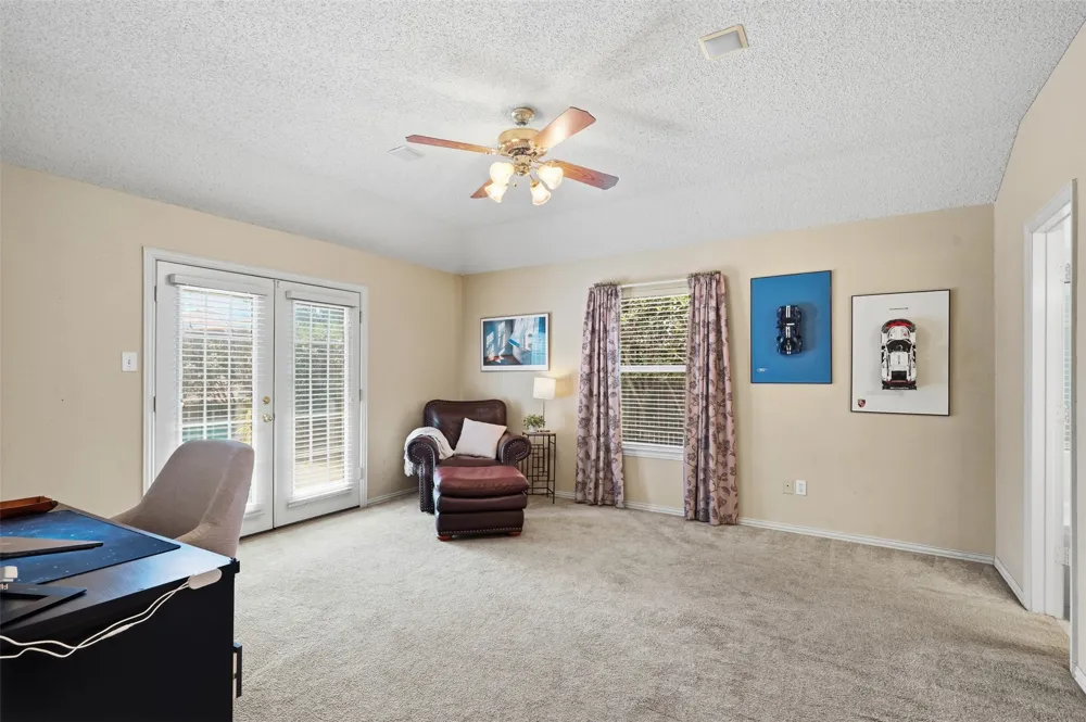 5004 Ridgefield Court Arlington, TX 76017