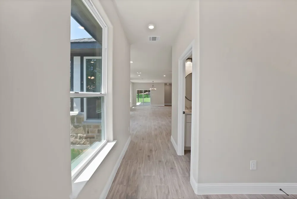5021 Enchanted Court Granbury, TX 76048