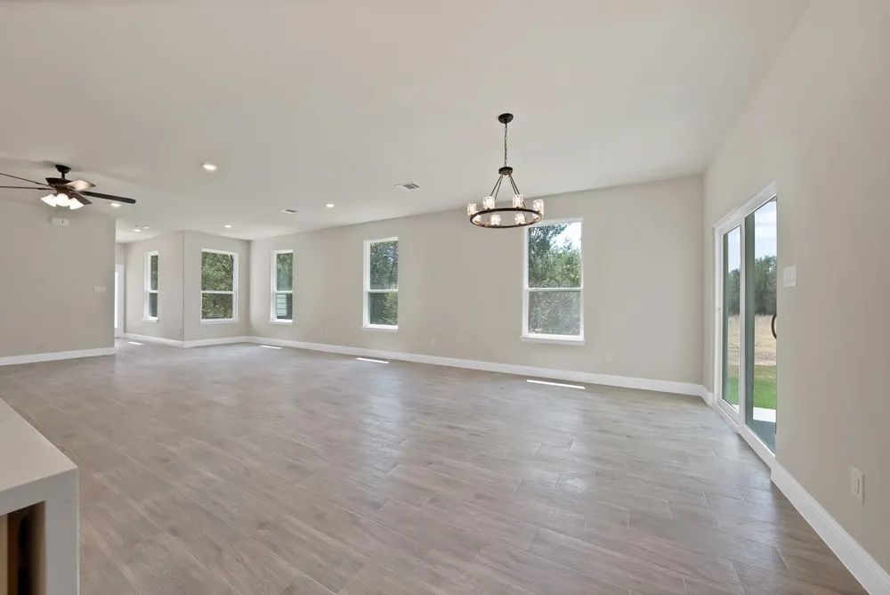 5021 Enchanted Court Granbury, TX 76048