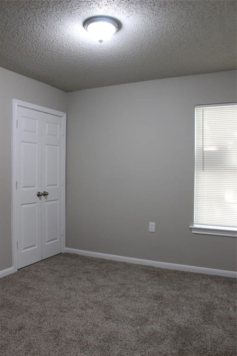 2001 San Antonio Street Grand Prairie, TX 75051