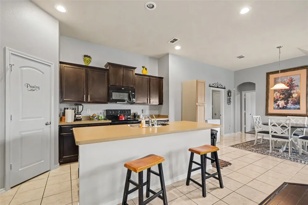 2126 Fair Weather Drive Lancaster, TX 75146