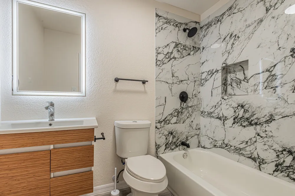 426 NE 29th Street Grand Prairie, TX 75050