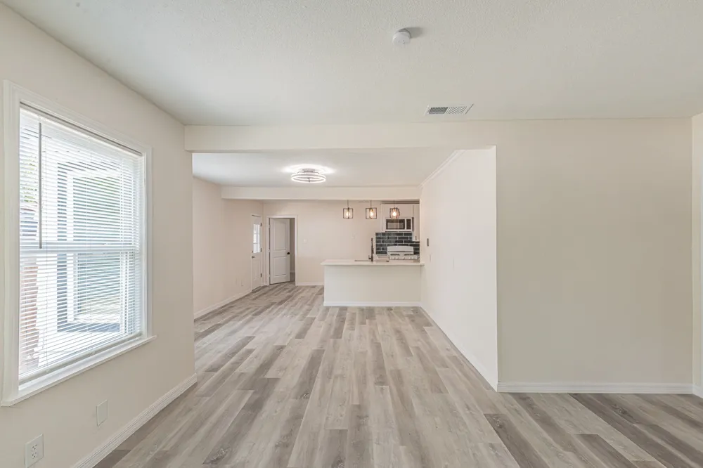 426 NE 29th Street Grand Prairie, TX 75050