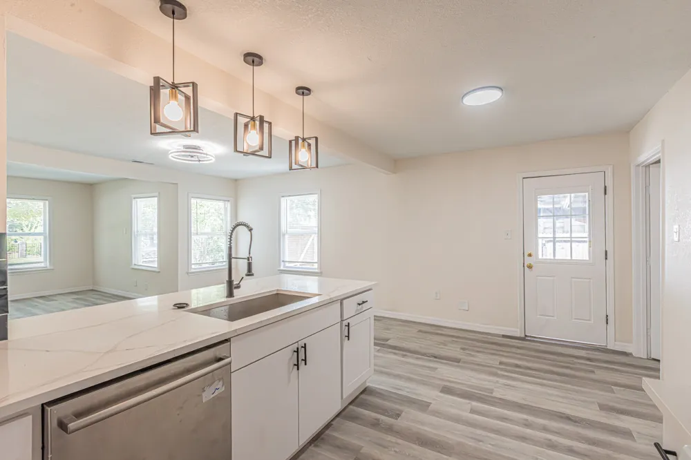 426 NE 29th Street Grand Prairie, TX 75050