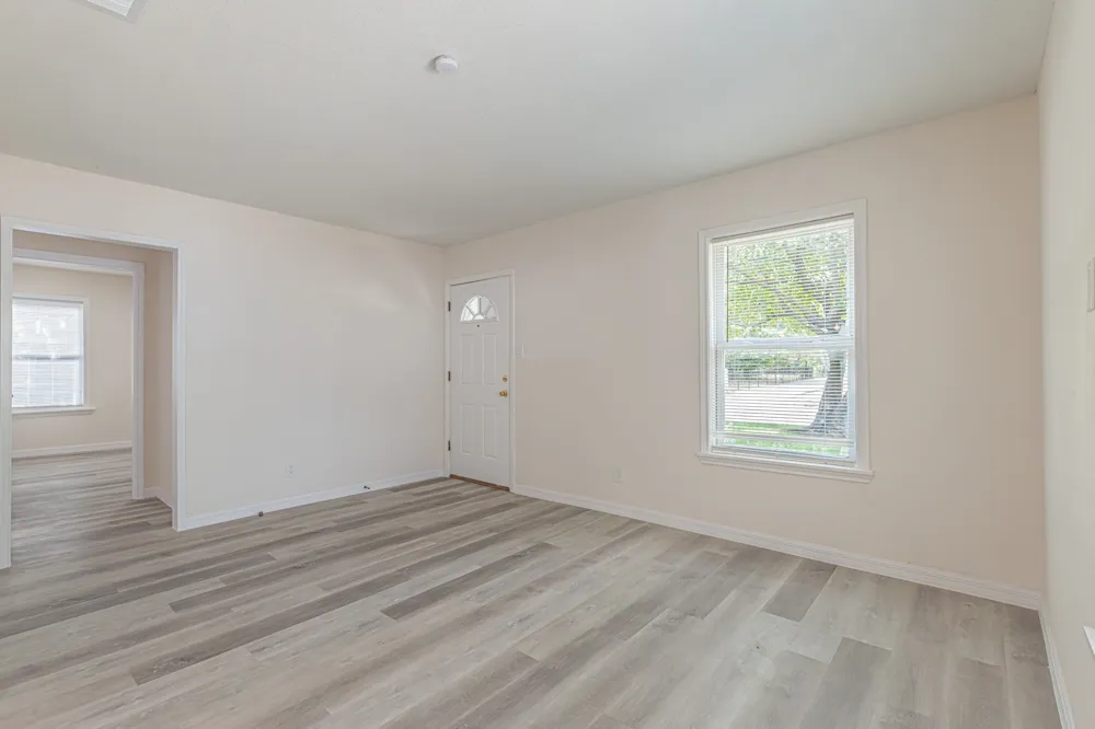 426 NE 29th Street Grand Prairie, TX 75050