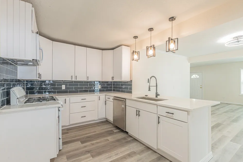 426 NE 29th Street Grand Prairie, TX 75050