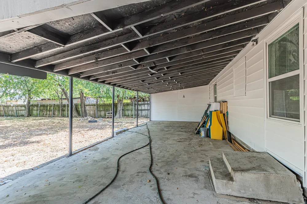 426 NE 29th Street Grand Prairie, TX 75050
