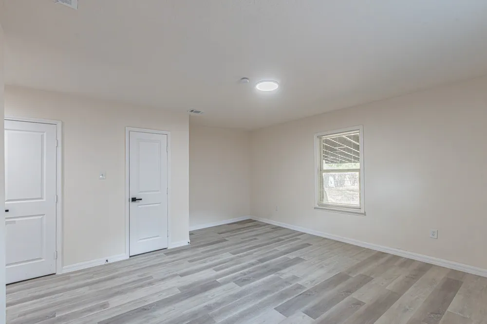 426 NE 29th Street Grand Prairie, TX 75050