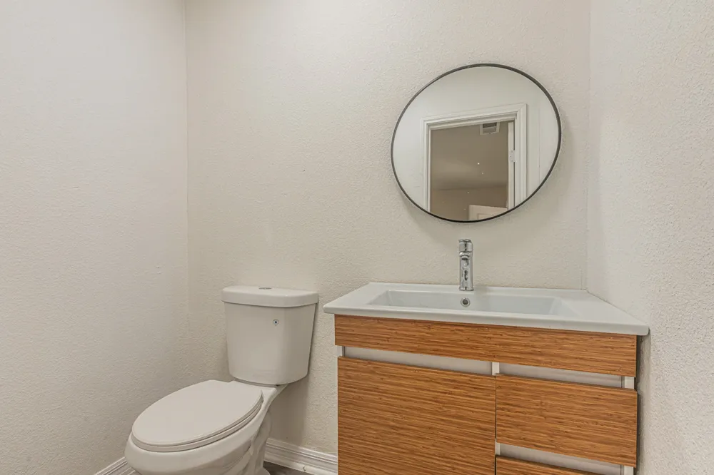 426 NE 29th Street Grand Prairie, TX 75050