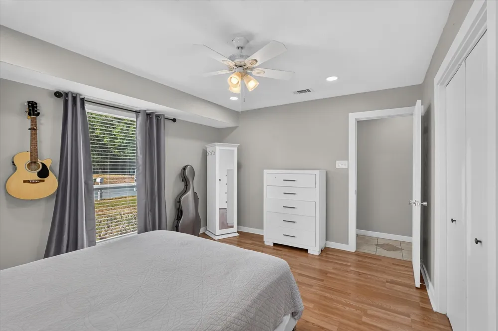 1007 Wildwood Drive Arlington, TX 76011