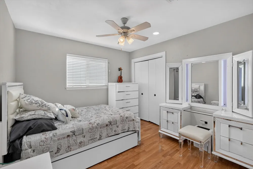 1007 Wildwood Drive Arlington, TX 76011