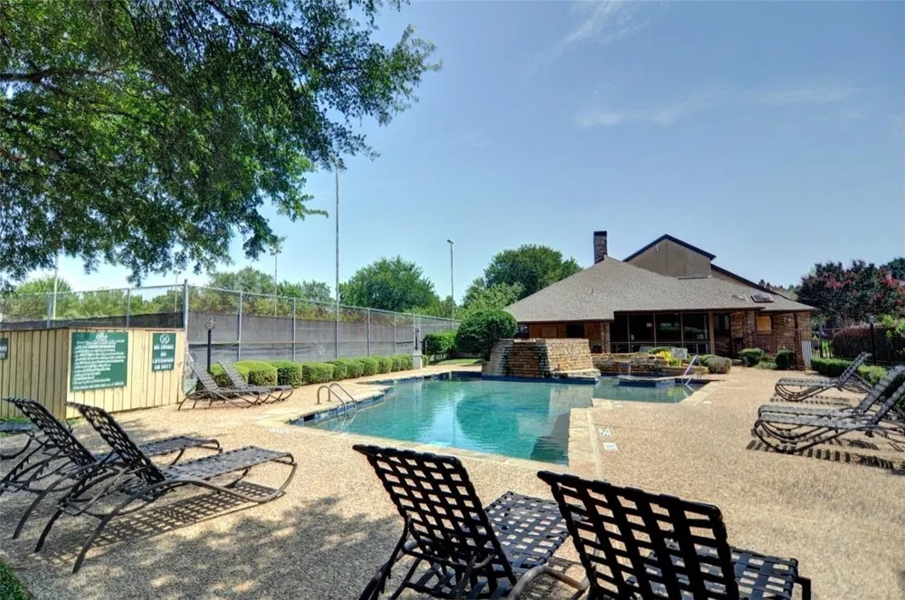 1201 Calico Lane #2024 Arlington, TX 76011