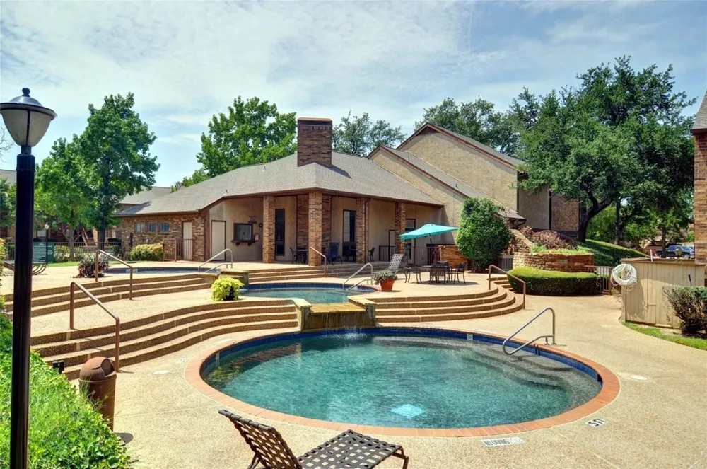 1201 Calico Lane #2024 Arlington, TX 76011