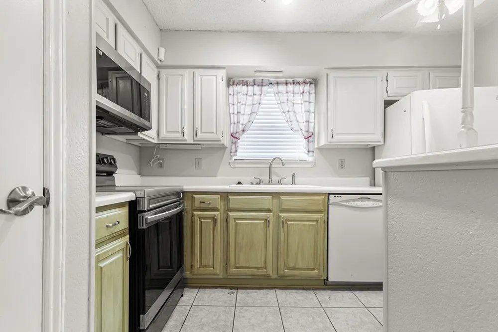1201 Calico Lane #2024 Arlington, TX 76011