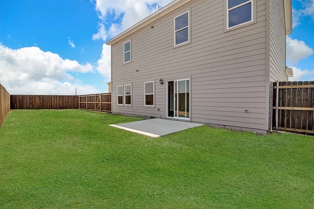 208 Marble Creek Drive Fort Worth, TX 76131