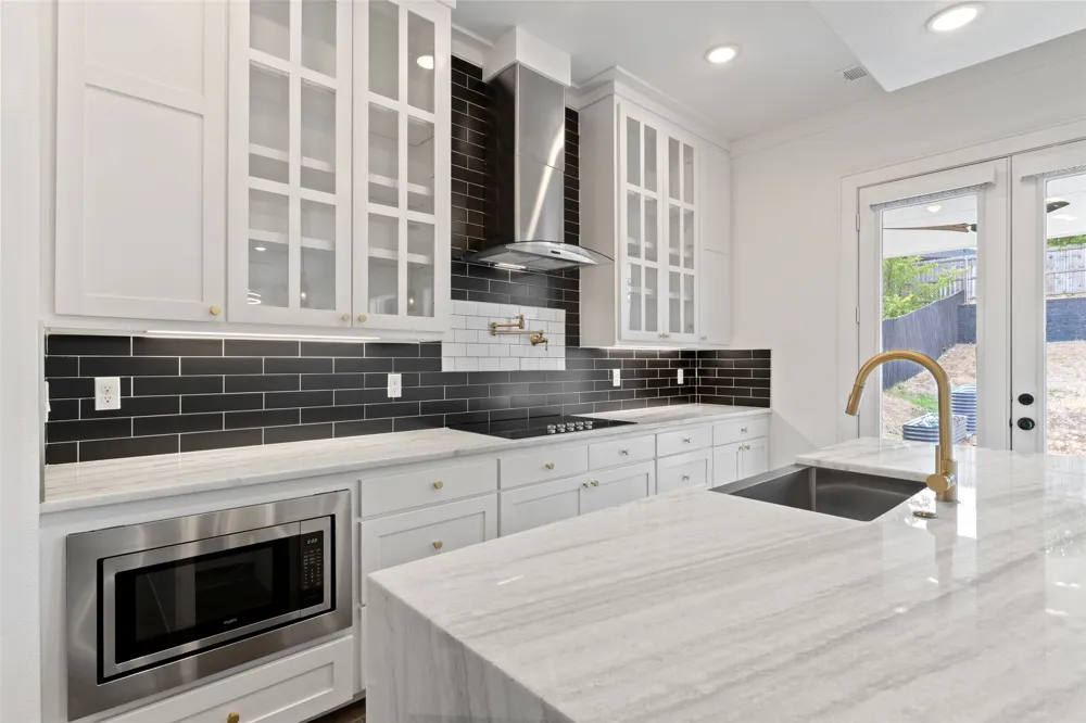 9053 Quarry Hill Court Fort Worth, TX 76179