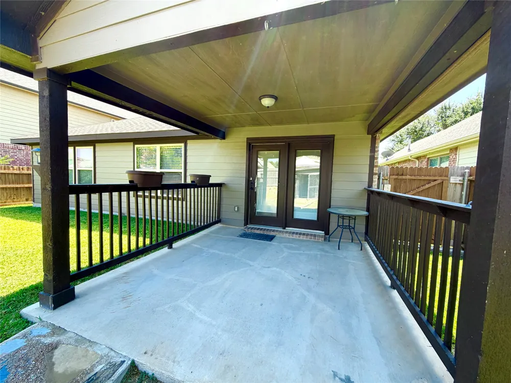 10356 Bradshaw Drive Fort Worth, TX 76108