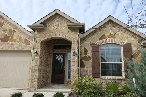 4700 Woodard Lane