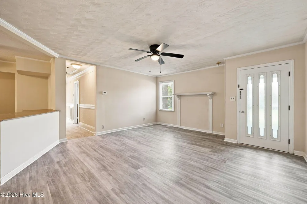 17 Old Fort Shores Road Chocowinity, NC 27817