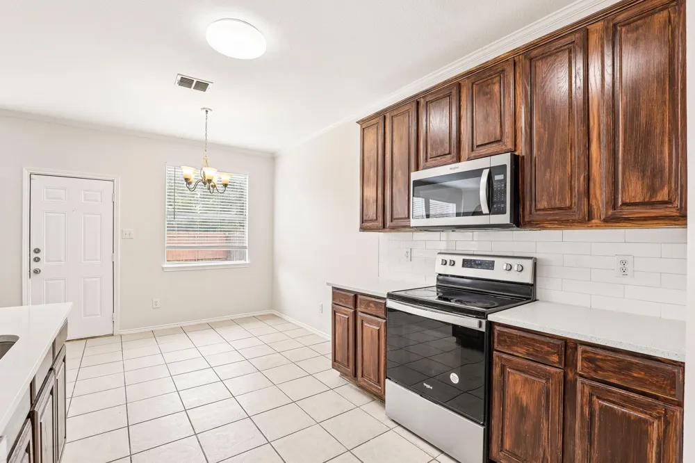 4506 Stirling Drive Garland, TX 75043