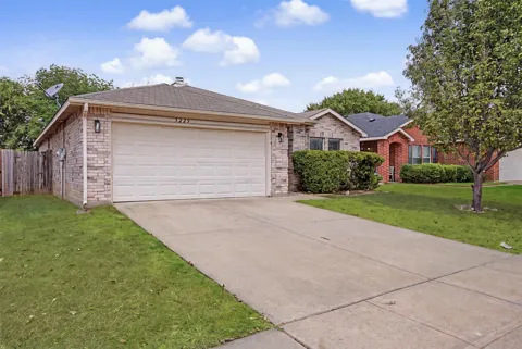 5225 Newcastle Lane