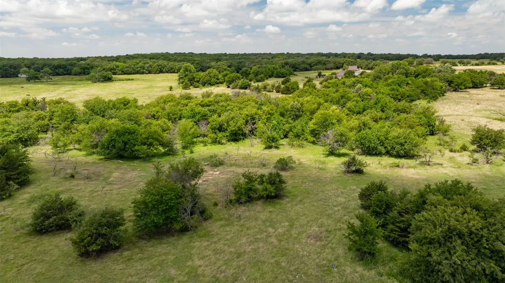578 County Road 134 Gainesville, TX 76240