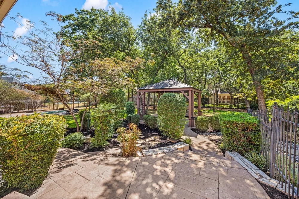 533 Round Hollow Lane Southlake, TX 76092