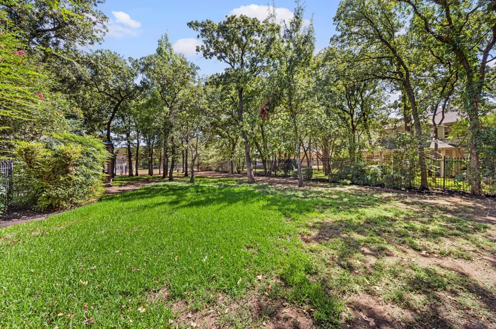 533 Round Hollow Lane Southlake, TX 76092