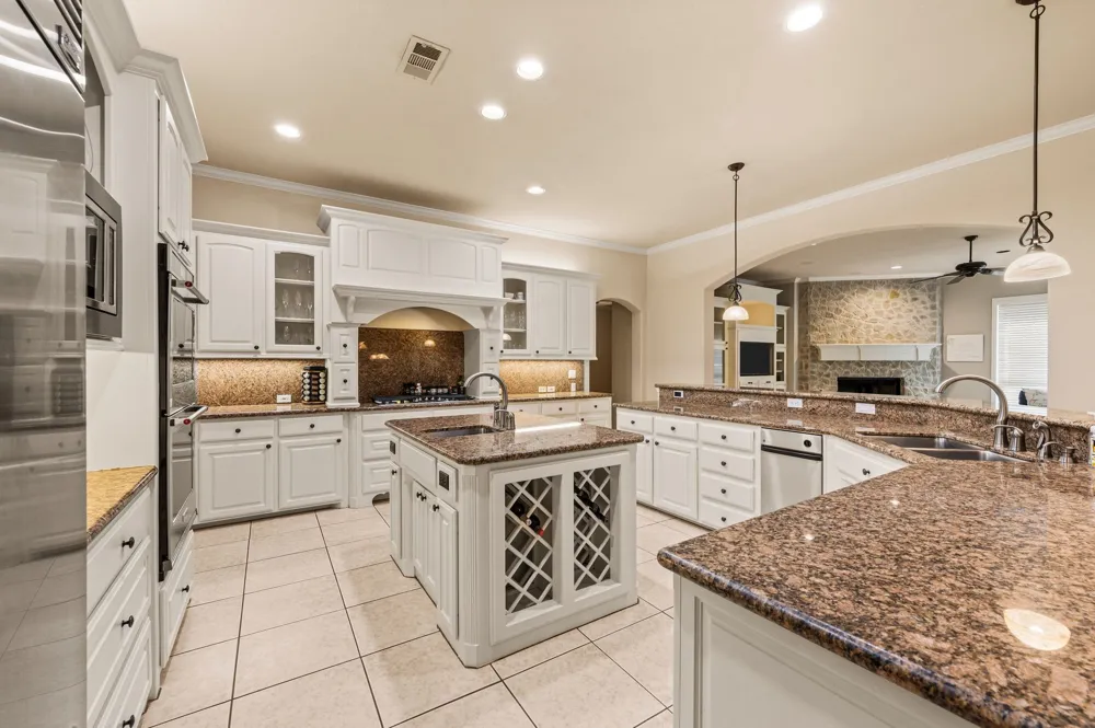 533 Round Hollow Lane Southlake, TX 76092