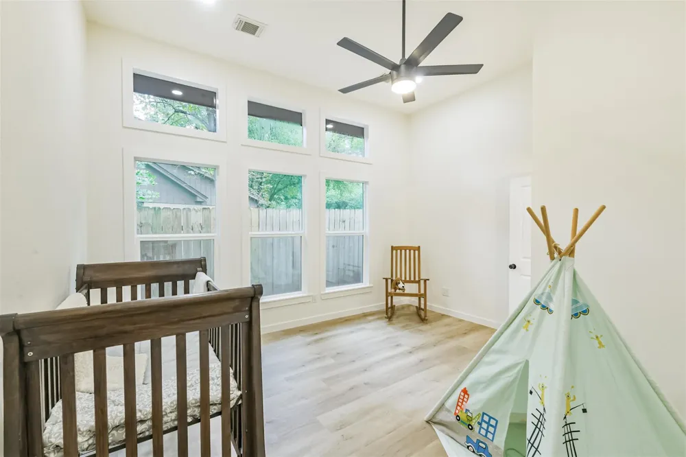 91 April Wind Drive S Montgomery, TX 77356