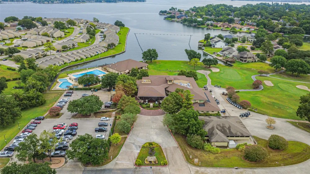 91 April Wind Drive S Montgomery, TX 77356