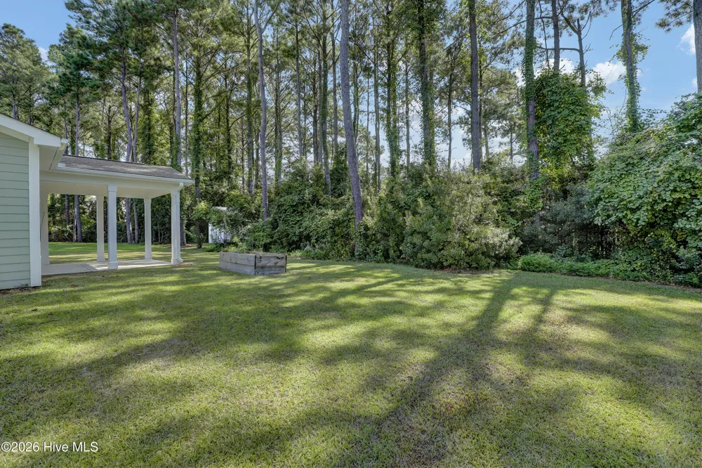 506 W Red Head Circle Sneads Ferry, NC 28460