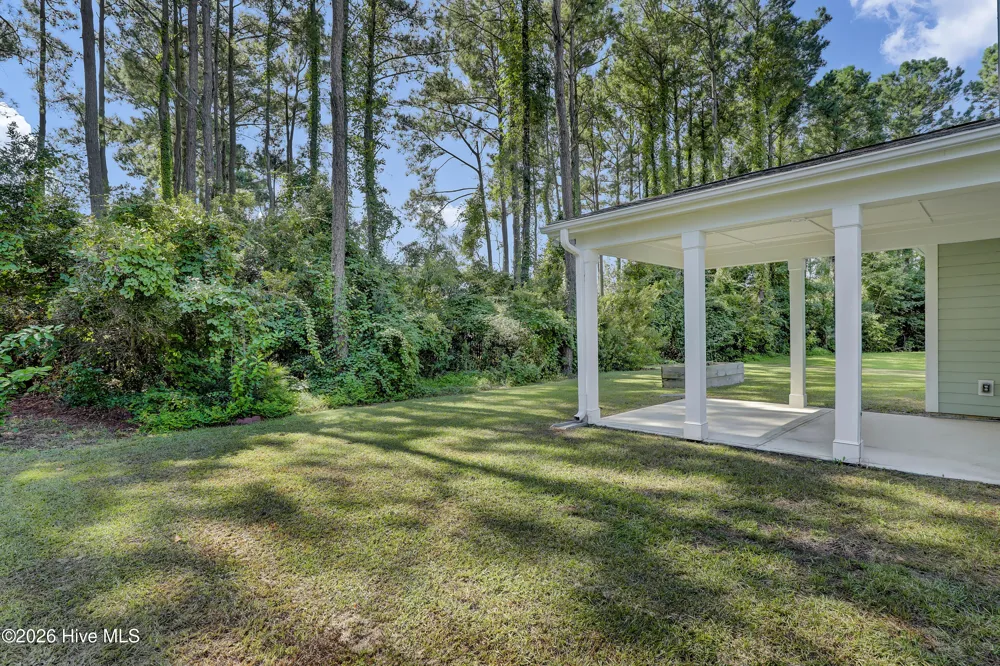 506 W Red Head Circle Sneads Ferry, NC 28460