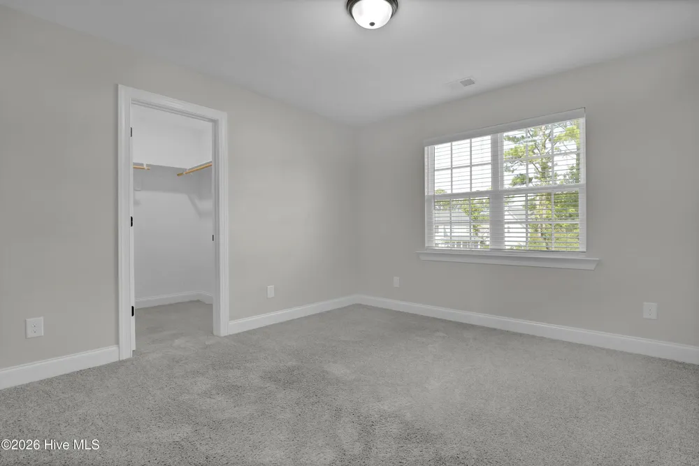 506 W Red Head Circle Sneads Ferry, NC 28460