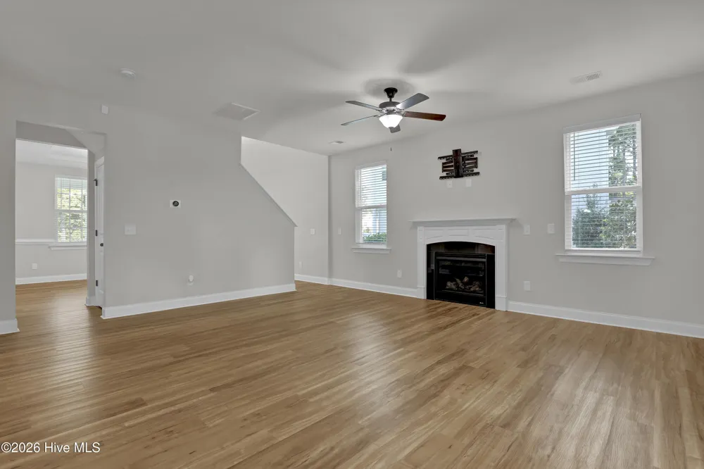 506 W Red Head Circle Sneads Ferry, NC 28460