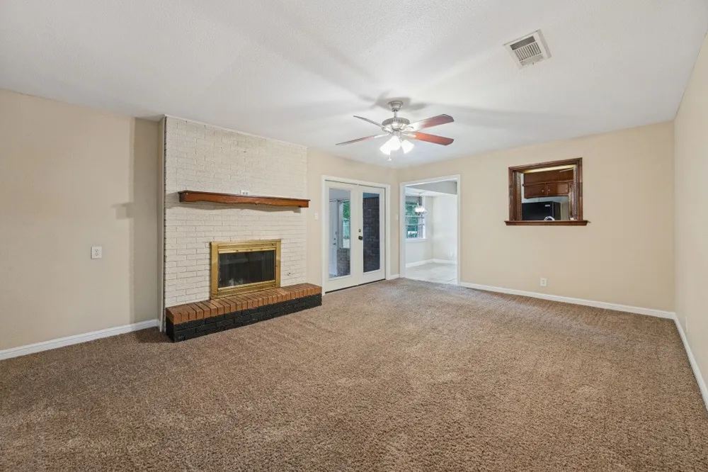 4221 Ashmore Drive North Richland Hills, TX 76180