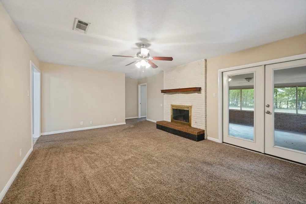 4221 Ashmore Drive North Richland Hills, TX 76180