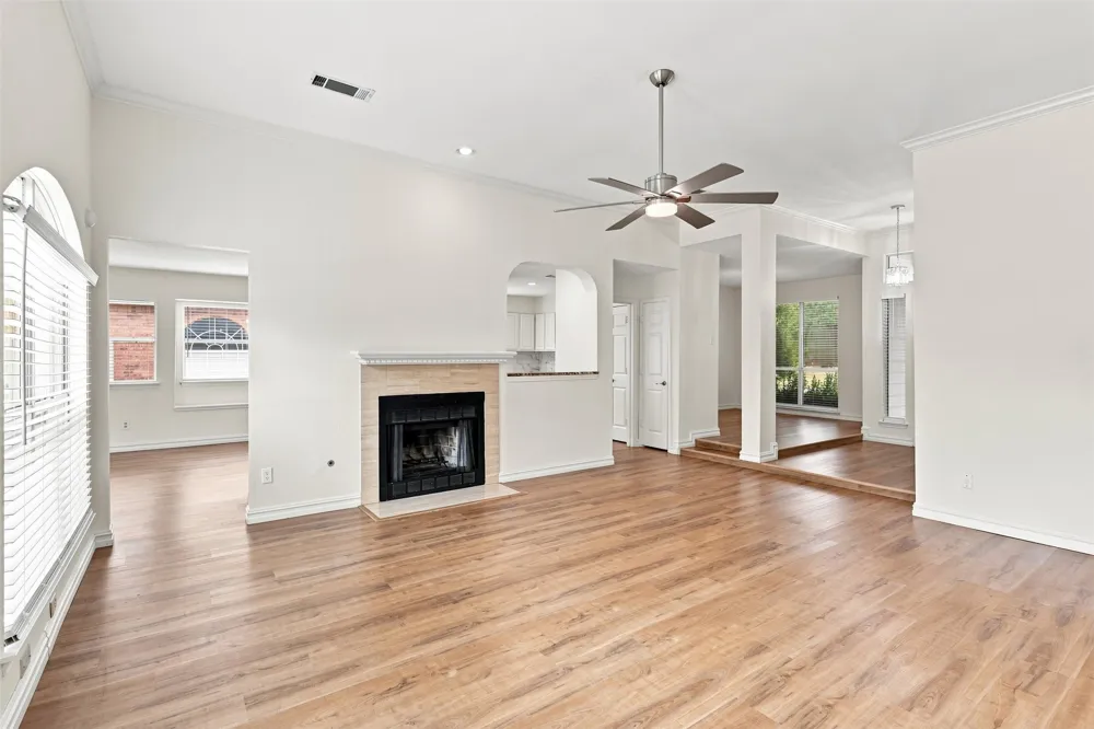 2126 Greenstone Trail Carrollton, TX 75010
