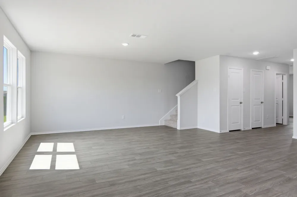 318 Azalea Trail Granbury, TX 76048